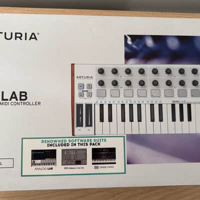 Arturia MiniLab MkII 25-Key MIDI Controller 2017 - Present - White image 4