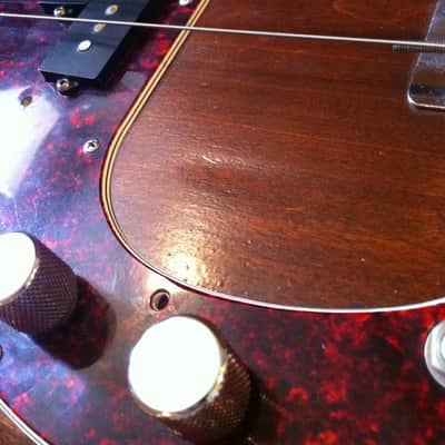 Vintage Left-Handed Fender Precision Bass 1976 Walnut image 10