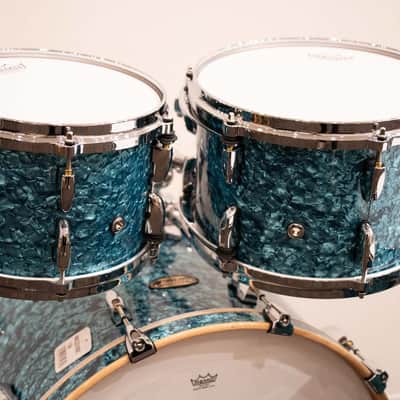 Pearl Masters Maple/Gum Drum Kit #736 Turquoise 22" 10" 12" 16" image 10
