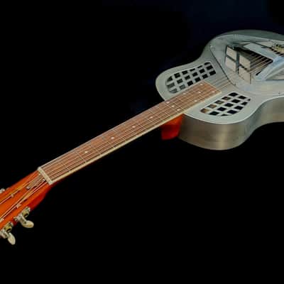 Tricone Metal Resonator Guitar - 'Relic' Nickel Effect Body image 5