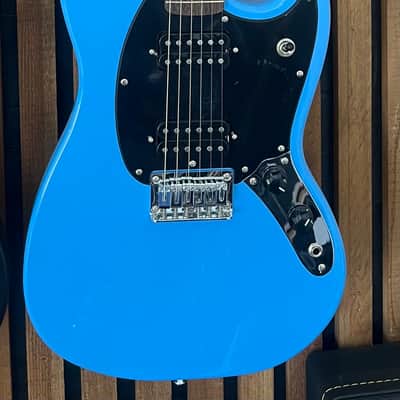 Squier Mustang 2010-2020 - Electric Blue image 1