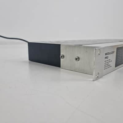 Behringer DSP 1200P Modulizer Pro - In new condition image 7