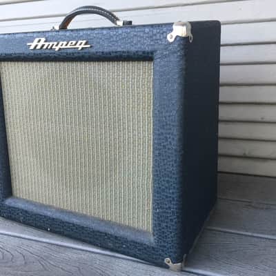 Ampeg Dolphin 518 1961 blue sparkle, Original Jensen P12NX ext range speaker! image 5