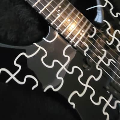 Peavey Vandenberg Custom - Black Puzzle image 4
