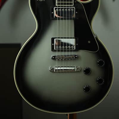 Gibson Les Paul Custom Silverburst 1986 – 100% All-Original w/ Clean Gen 3 Chainsaw Case image 3
