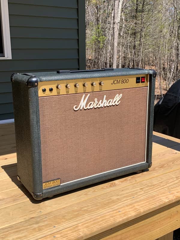 Marshall JCM 800 Lead Series Model 4104 50-Watt Master Volume 2x12 Combo