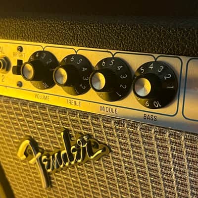 Fender Twin 1968-1969 - Silver face & black image 4