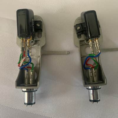 Stanton 680 V3E mounted on Stanton H4S Sold As A Pair image 5