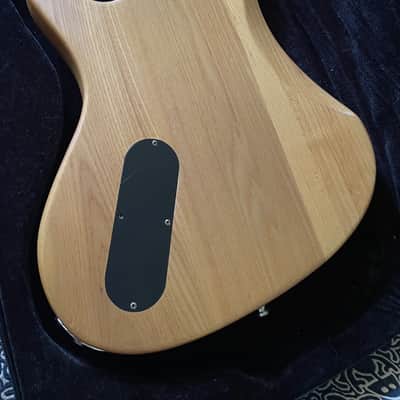 Washburn Bantam XB100 Natural w/ Case & Seymour Duncan Basslines image 8