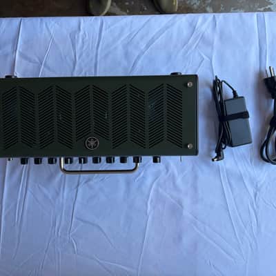 Yamaha THR10X High-Gain 10-Watt 2x3" Stereo Digital Modeling Guitar Combo 2013 - 2018 - Green image 4