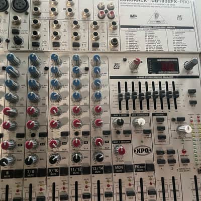 Behringer Eurorack UB1832FX-Pro 18-Input 3/2-Bus Mic / Line Mixer with Multi-Effects Processor 2000s - Silver image 5