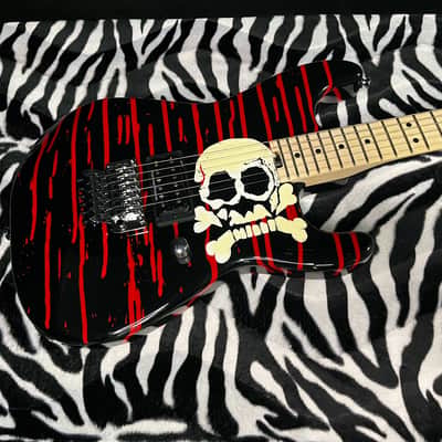 Charvel Warren DeMartini Signature Pro-Mod Blood and Skull Graphic 7.7lbs - Authorized Dealer - G00436 image 3