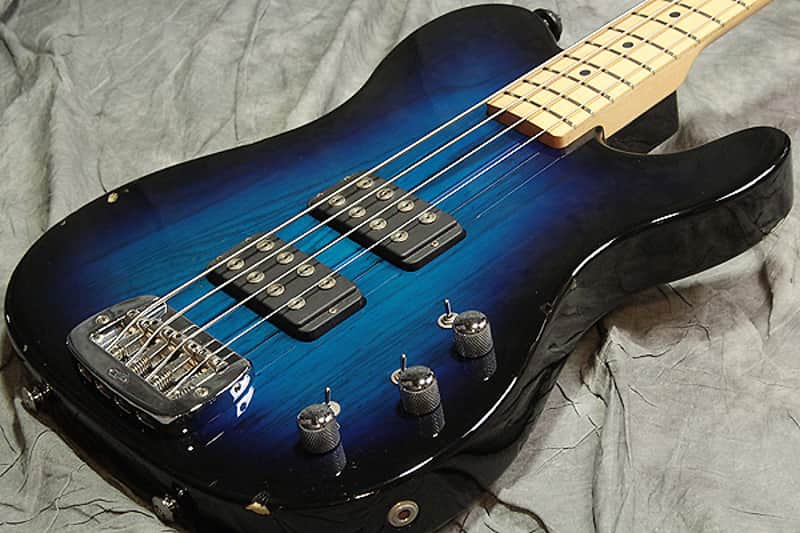 G&L Tribute Asat Bass Blueburst image 1