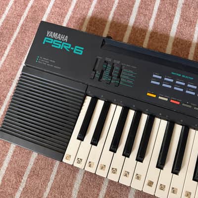 Yamaha PSR 6 FM Synthesizer Piano Keyboard image 2