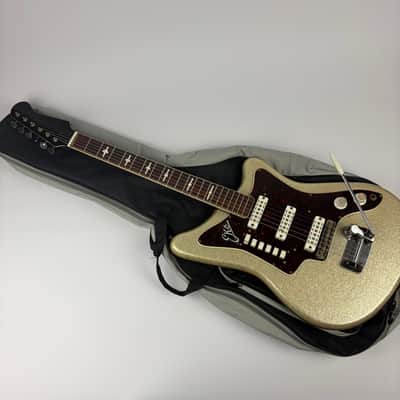 EKO 500/V3 1960s Silver Metalflake finish on top Black back and sides., Rosewood bound Fingerboard, all Switches/ Pickups working!!!, Tremelo, padded gigbag included. image 9