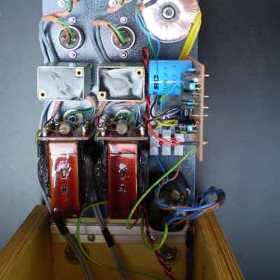 Elcom EQ24 Passive Precision EQ in Lunch Box. With Marinair / St. Ives Transformers as used by Neve image 10