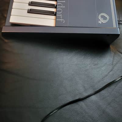 Waldorf Q 61-Key Digital Synthesizer 1999 - 2011 - Blue image 3