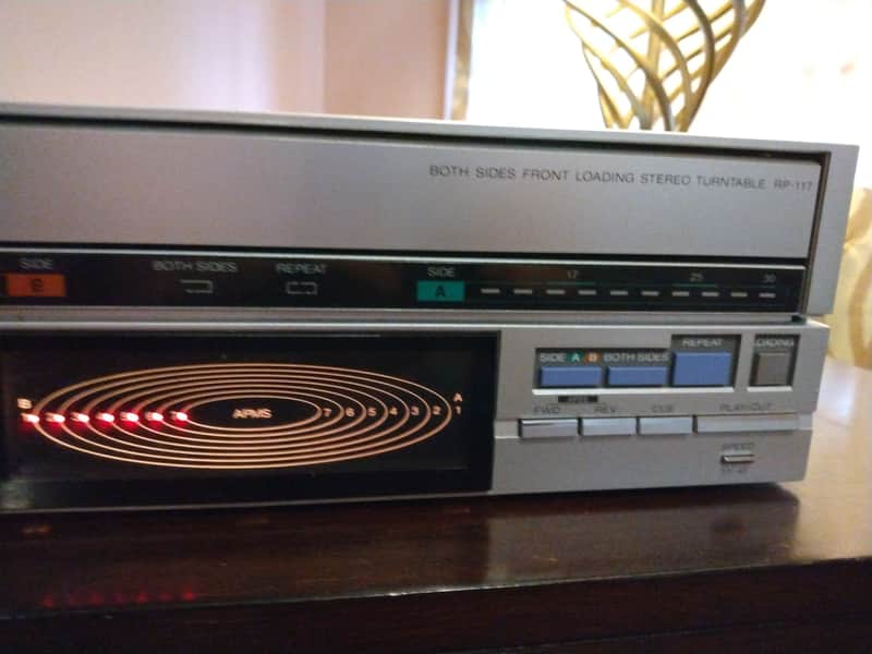 Sharp RP-117 Liner Tracking Turntable * A/B Side Playback * Fully Serviced