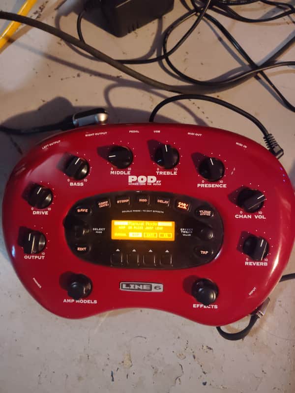 Line 6 POD xt Multi-Effect and Amp Modeler 2002 - 2006 - Red