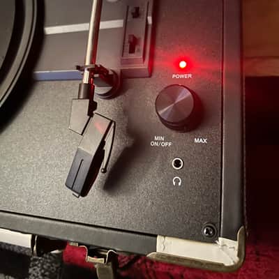 Crosley Suitcase Carrying Turntable-Speaker CR6019A-BK 2014 - Black/Tan w/Power Supply image 6