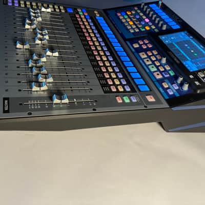 PreSonus StudioLive 32SC Subcompact Rackmount 32-Channel Digital Mixer and USB Audio Interface 2019 - Present - Black / Silver image 8