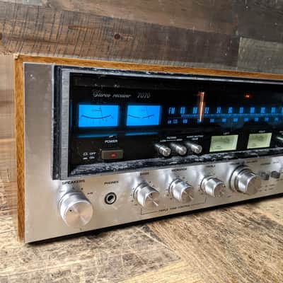 Vintage Sansui 7070 AM/FM Stereo Receiver - Working, but needs Restoration image 2