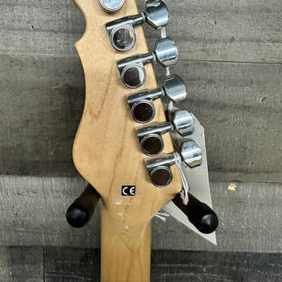 G&L Tribute ASAT Classic in natural finish with the maple board image 5