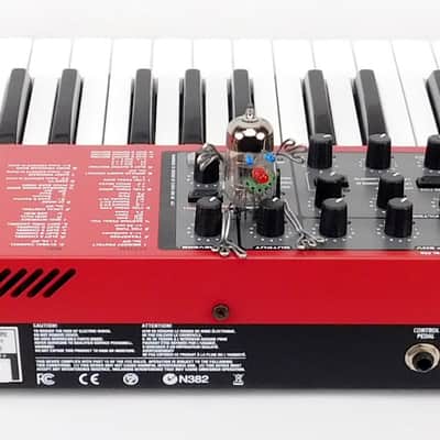 Clavia Nord Lead 4 Performance Synthesizer +Wie Neu + OVP + 2,5 Jahre Garantie image 9