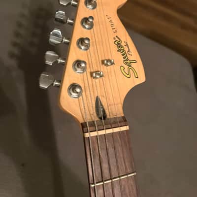 Fender Squier strat Early 2000s - Sunburst image 7