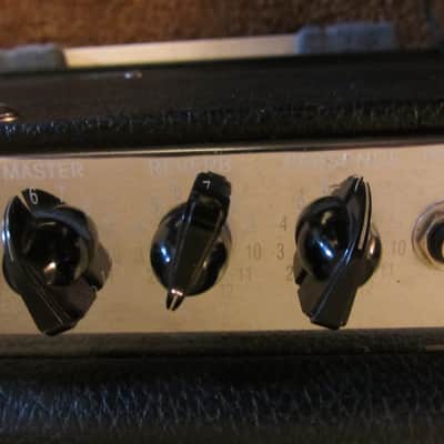 Fender Hot Rod Deluxe Amp w/cover Black image 8