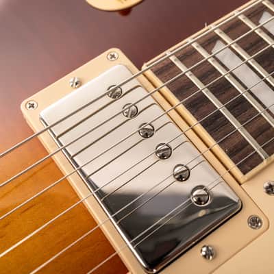Gibson Les Paul Standard 60s Figured Top, Iced Tea | Demo image 17