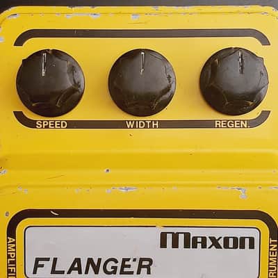 1970s - Reticon SAD1024 - Vintage Maxon Ibanez FL-303 Flanger 1976 - Yellow image 10