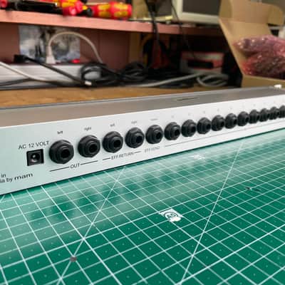 MAM LM 122 12 Channel Line Mixer 19" image 5