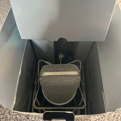 Neumann TLM 49 Large Diaphragm Cardioid Condenser Microphone 2006 - Present - Nickel image 7