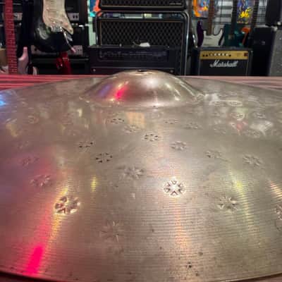 Zildjian 18" Z Custom Rock Crash Cymbal image 3