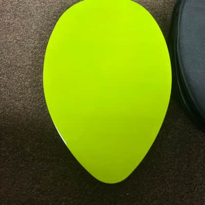 Mahalo Neon Green Alien Soprano Ukulele MC1ALngn Local Pickup Only image 6