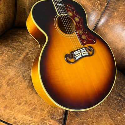 Gibson J-200 1957 - Sunburst - OHSC image 2