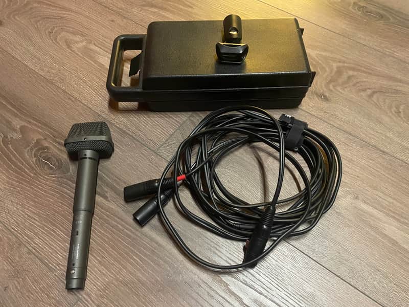 Audio-Technica AT825 X/Y Stereo Condenser Microphone 2000s - Black image 1
