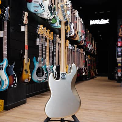 Fender Jazz Bass 75th Anniversary image 6