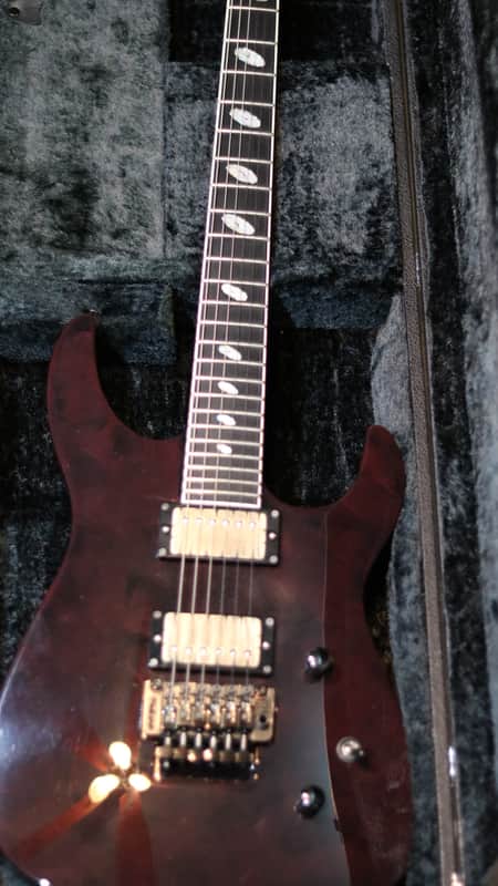 Caparison TAT II Crimson red image 1