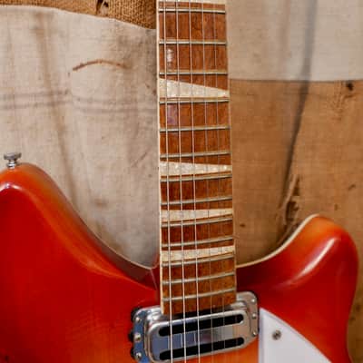 Rickenbacker 375 1967 - Fireglo image 6