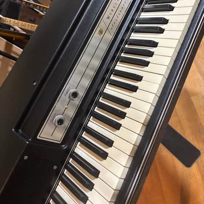 Wurlitzer 200A 64-Key Electric Piano 1974 - 1983 - Black image 8