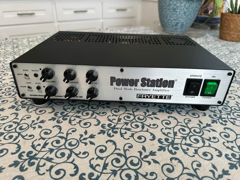 Fryette PS-100 Power Station Dual-Mode Reactance Amplifier 2021 - Present - Silver image 1