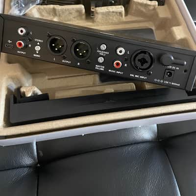 Samson MediaTrack 4-Channel Rackmount Mixer 2023 - Present - Black image 5
