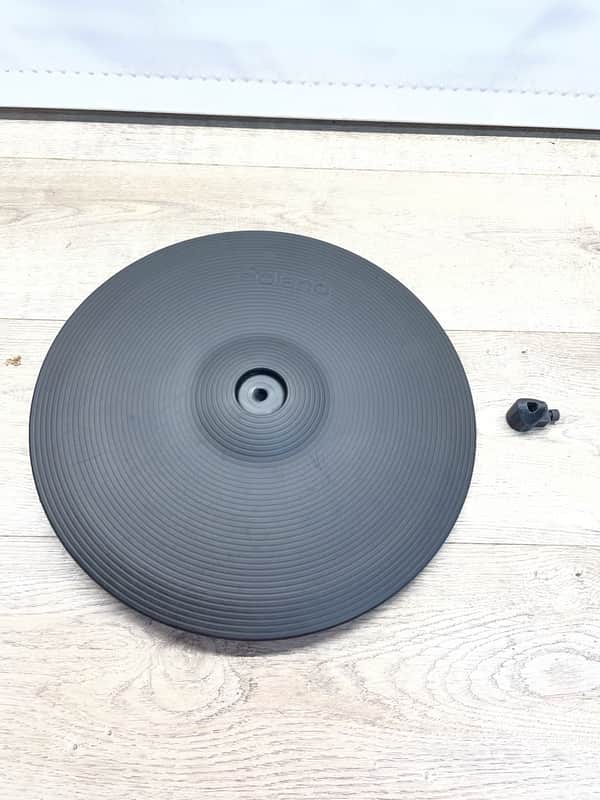 Roland CY-14C V-Cymbal 14" Crash Pad w/ Anti Spin Rotation image 1