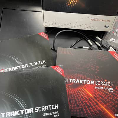 Native Instruments Audio 8 DJ Interface w/Traktor Scratch Pro Vinyl Software and Timecode Kit image 5