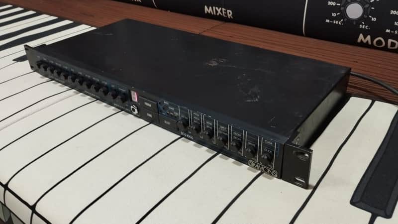 Simmons SDS 1000 5-Channel Drum Sound Module image 1