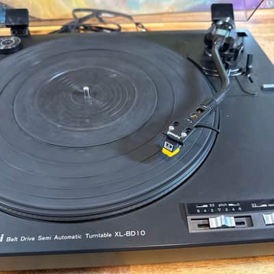 Gemini XL-BD10 Belt Drive Semi Automatic Black Turntable Vinyl Record Player image 7
