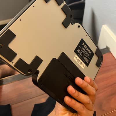 NuX MG-100 Multi-Effect Unit 2010s - Silver | Reverb