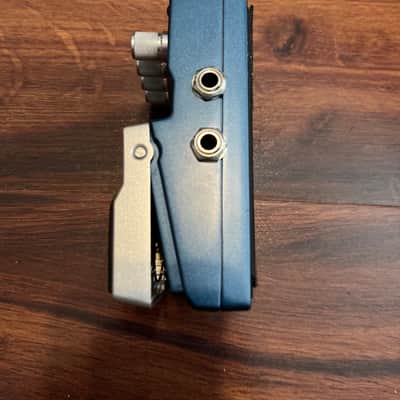 DigiTech Hardwire TR-7 Tremolo/Rotary 2010s - Blue image 6
